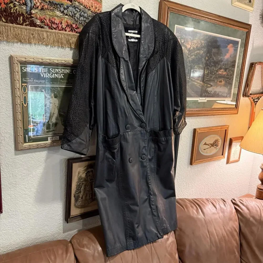 Vintage 80s Global Identity G-III Women’s Black Leather Trench Coat Size‎ Medium